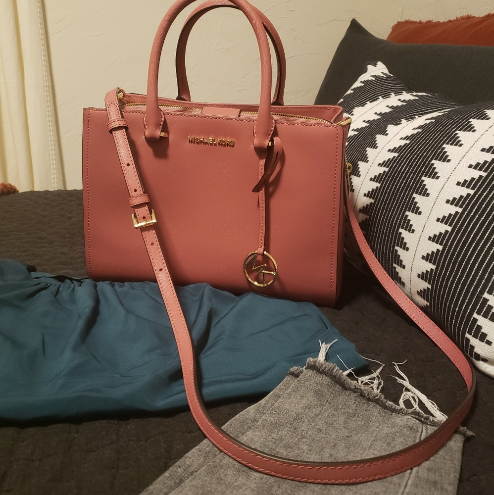 💋SOLD💋 Tulip Michael Kors Large Satchel - Picture 3 of 16